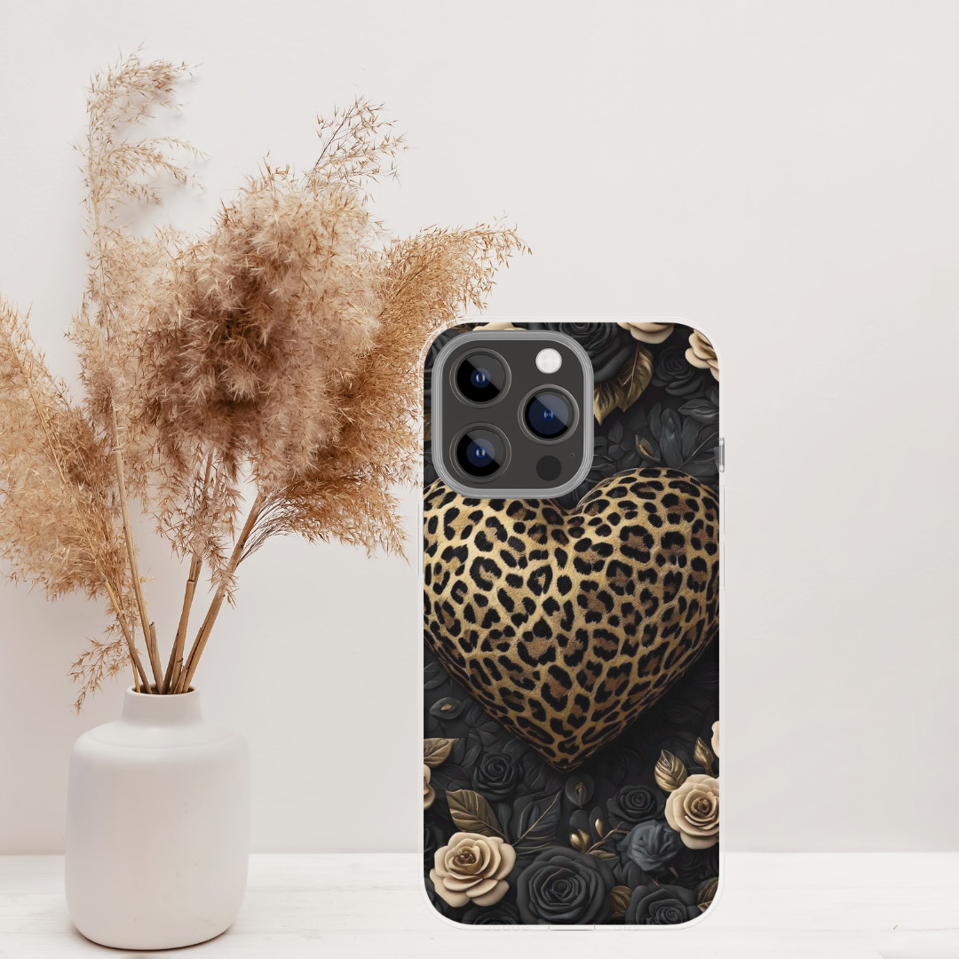 Coque COEUR LEOPARD