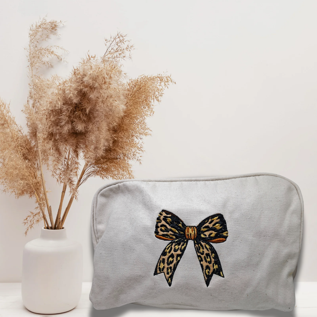 Trousse de toilette brodée