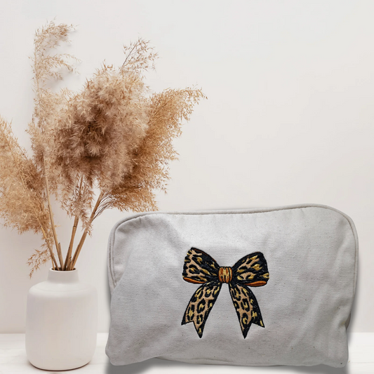 Trousse de toilette brodée